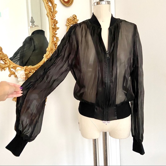Carbon38 Jackets & Blazers - Carbon38 Organza Sheer Bomber 🖤